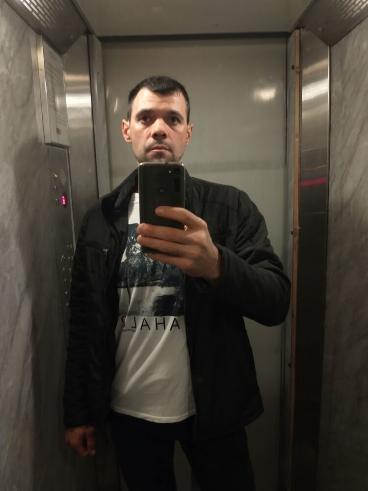  25074052  Denys, 39 ,    Tychy