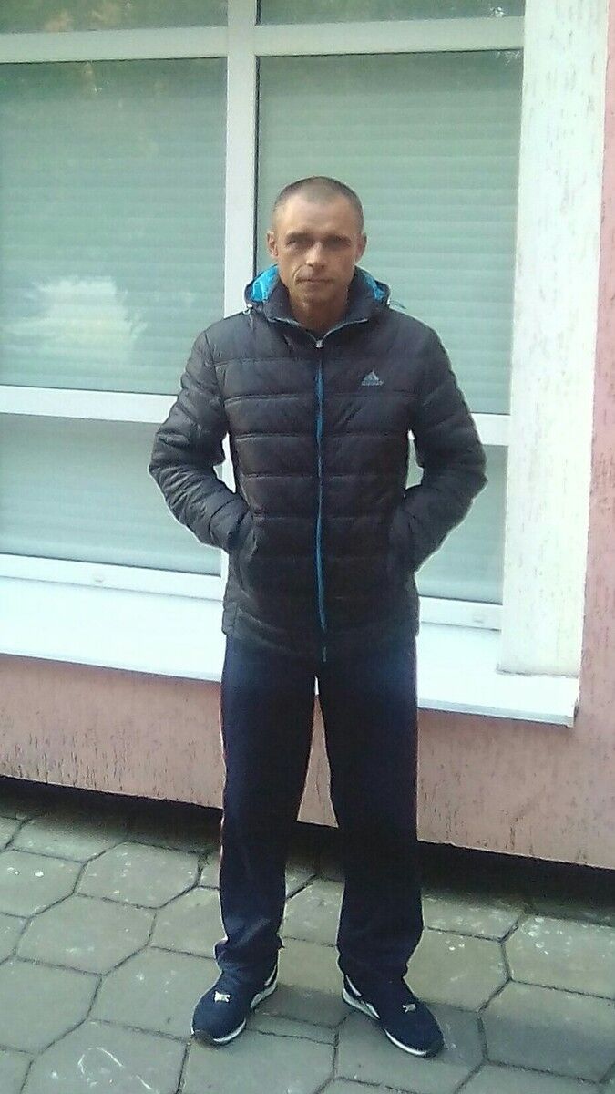  10526252  Mixa, 51 ,    