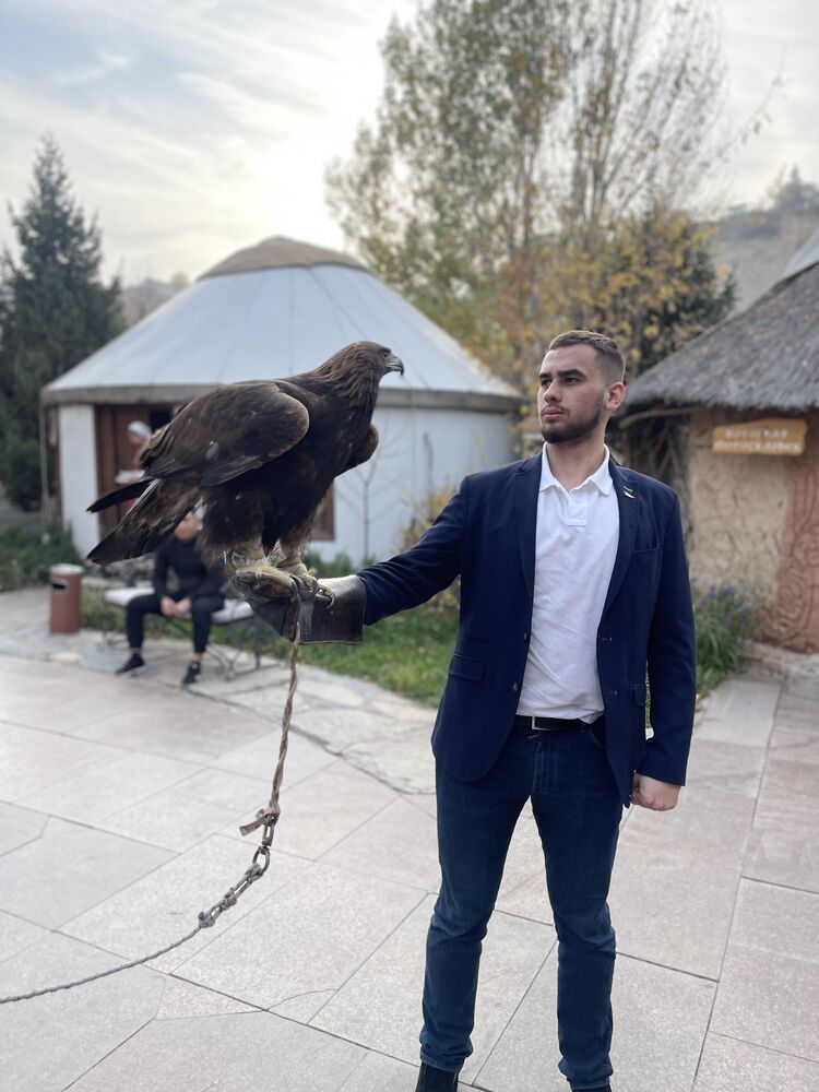  ,   Bogdan, 25 ,   ,   