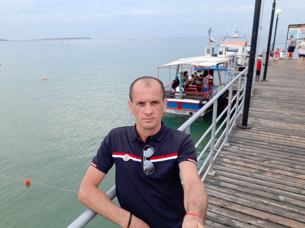  ,   Giku, 34 ,   ,   , c 