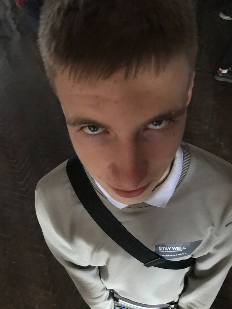  29843242  , 21 ,    