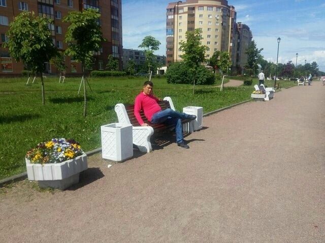  ,   Farxod, 45 ,     , c 