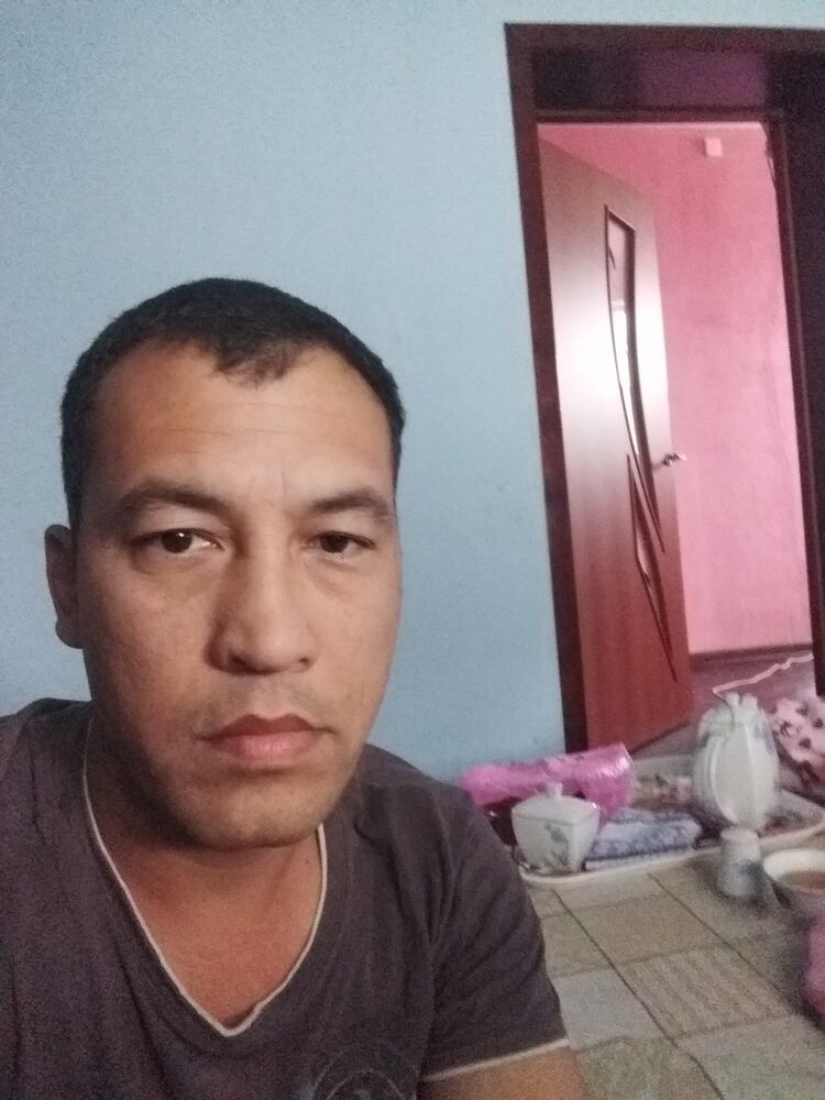  15868342  , 46 ,    
