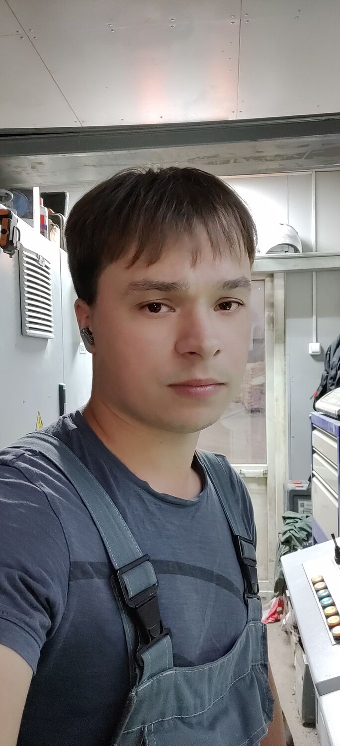  37912652  Semyon, 31 ,    