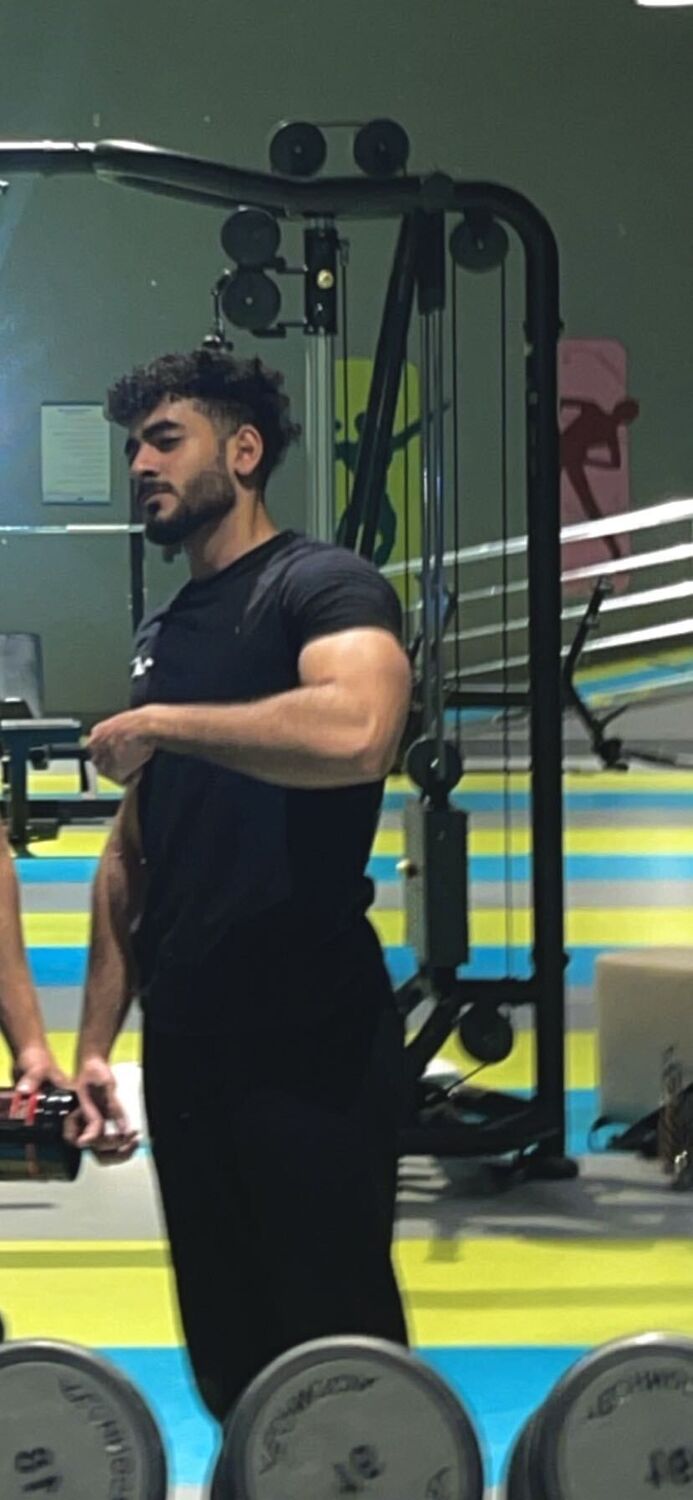  ,   Seif, 21 ,   ,   