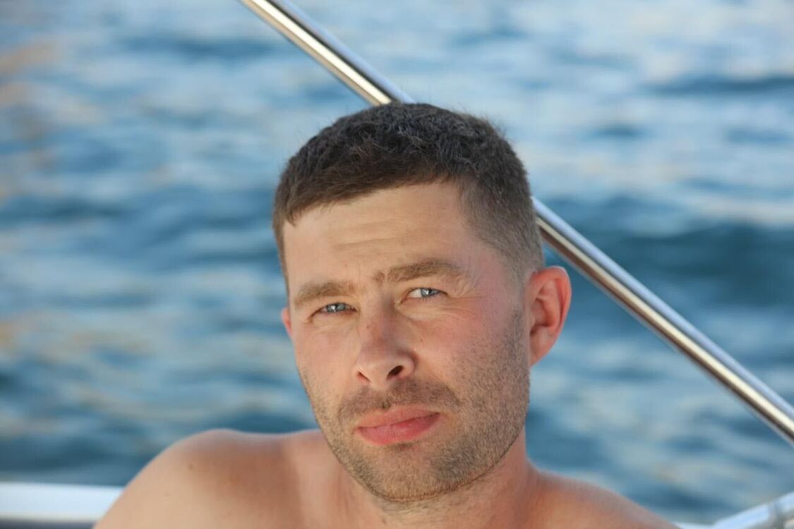  ,   Vladimir, 37 ,   ,   