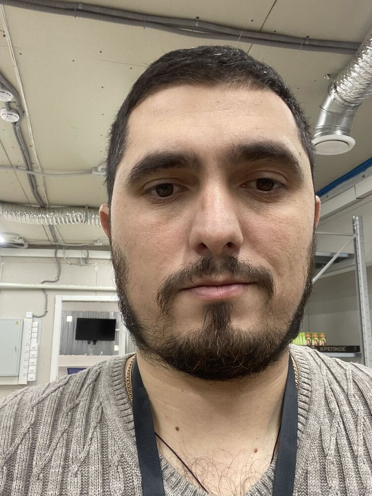  49543682  , 33 ,    