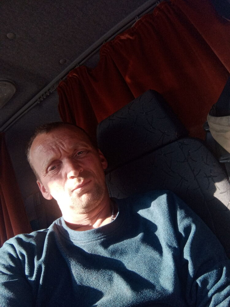  24141352  , 43 ,    -