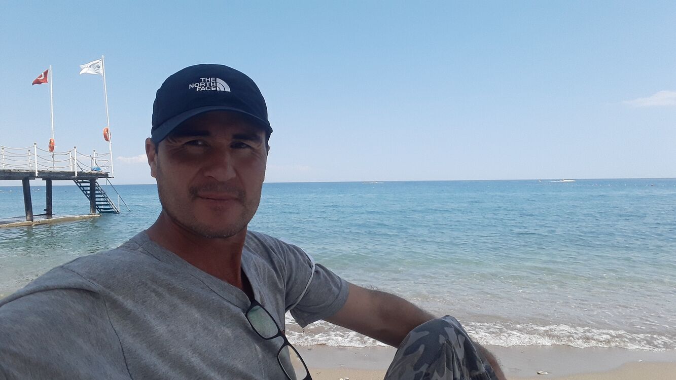  ,   Ali, 30 ,   ,   