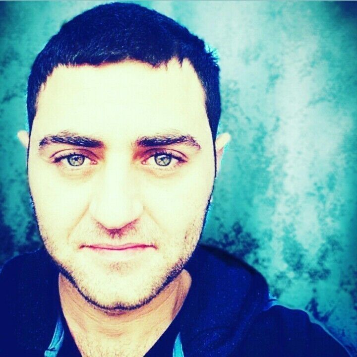  10715152  Serjo, 41 ,    