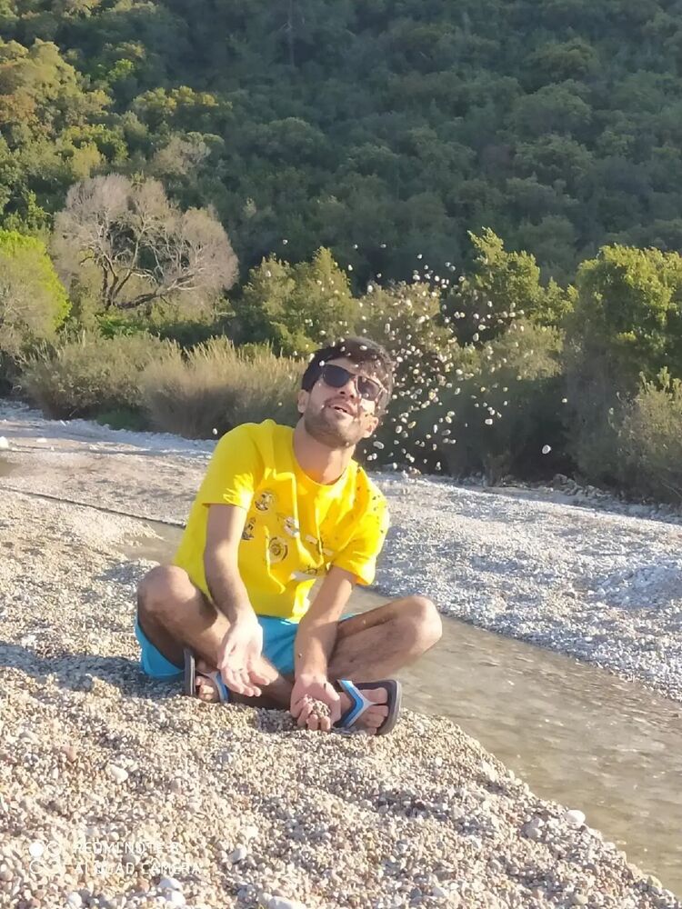  -,   Yusuf, 27 ,   ,   