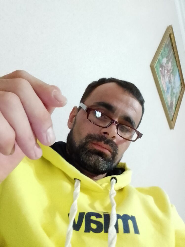  40599072  , 39 ,    