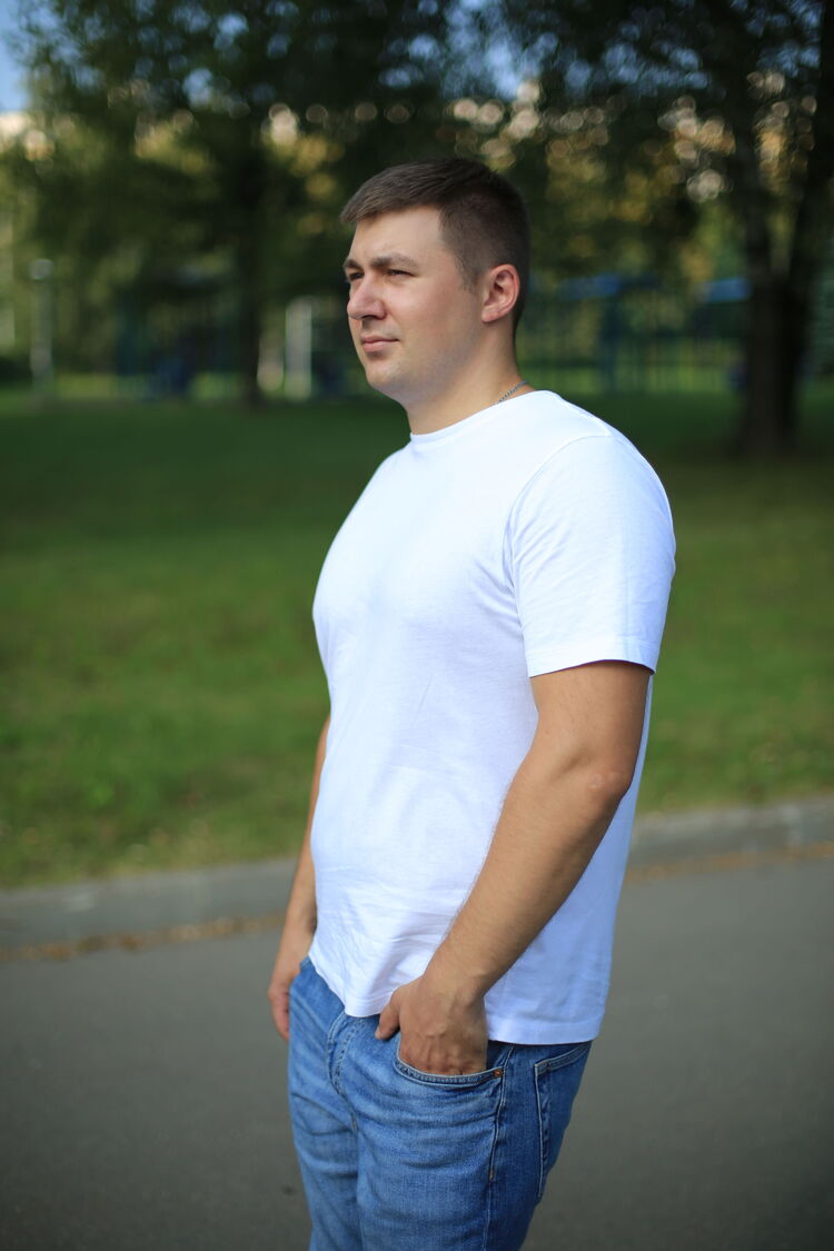  37093942  , 31 ,    