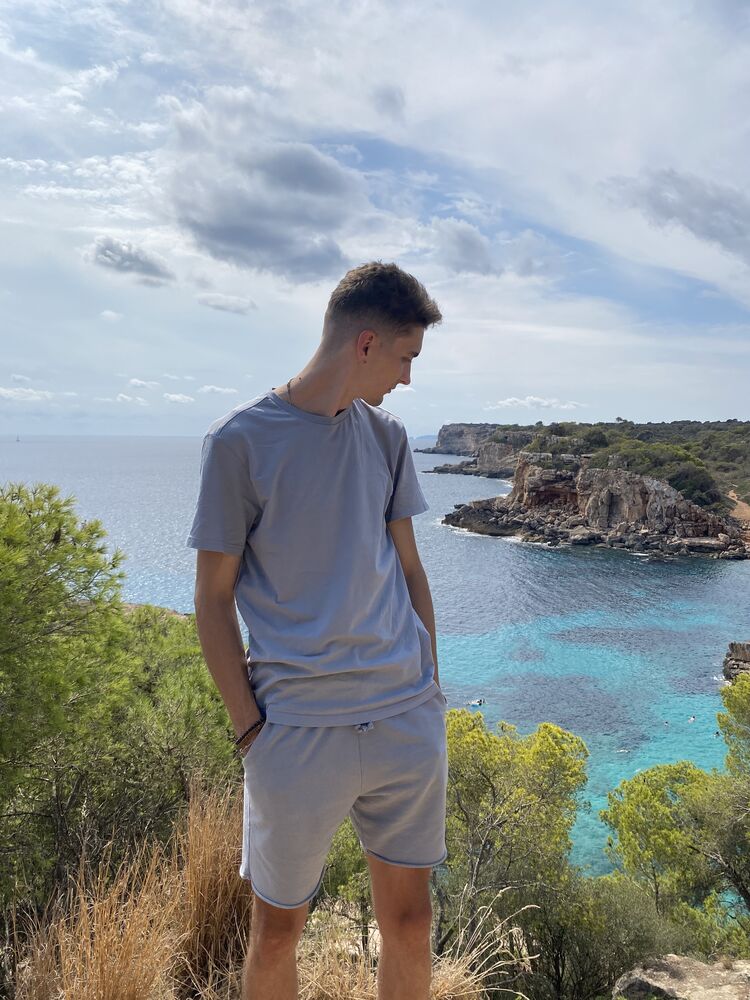  32650682  Dave, 27 ,    Frankfurt Am Main