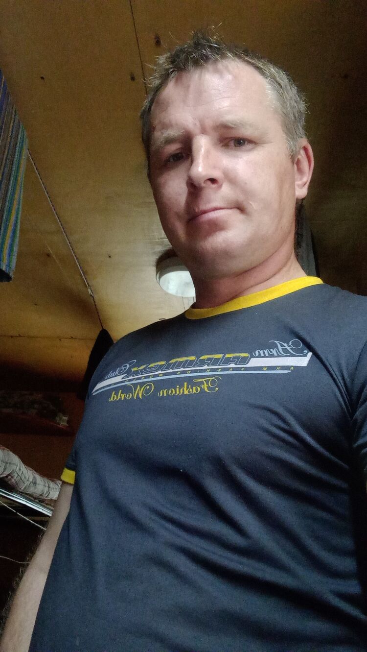  ,   Pavel, 39 ,   ,   , c 