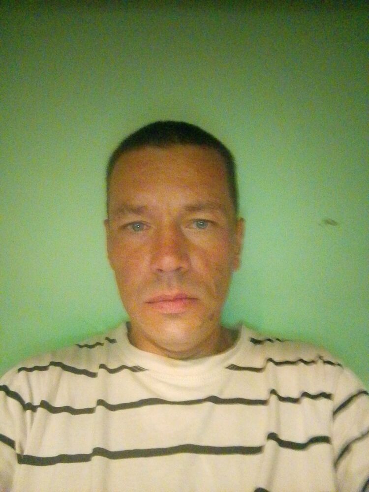  53150982  Oleg, 37 ,    