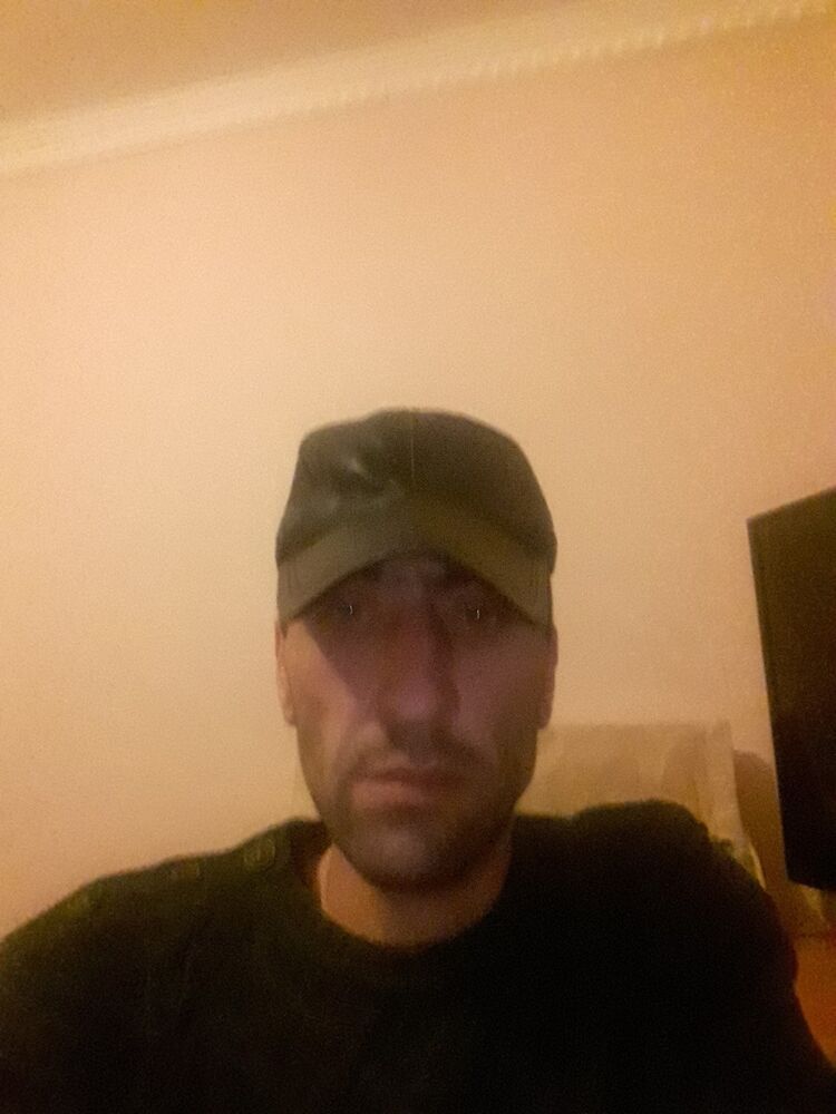  ,   Jon, 39 ,   ,   , c 