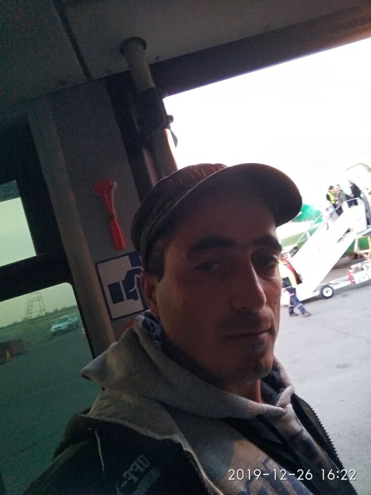  18723382  , 38 ,    