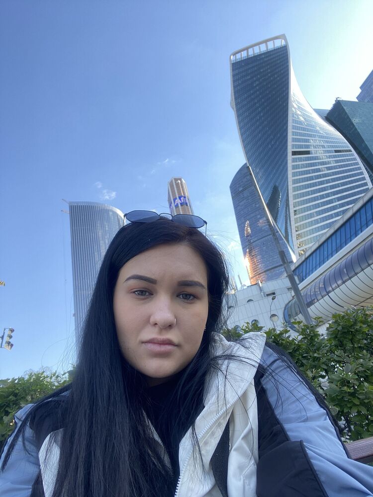  ,   Kelsey, 22 ,   ,   , c 