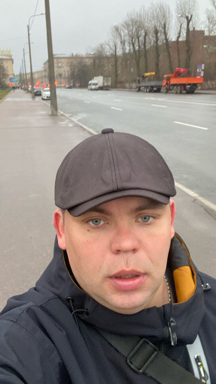  42806332  , 35 ,    -