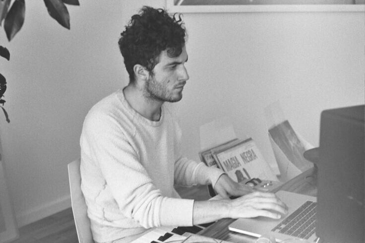  35765642  Nicolas_Jaar, 30 ,    