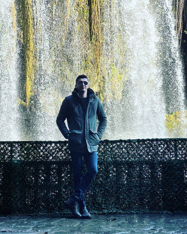  Cesme,   Muammer, 36 ,     , c 