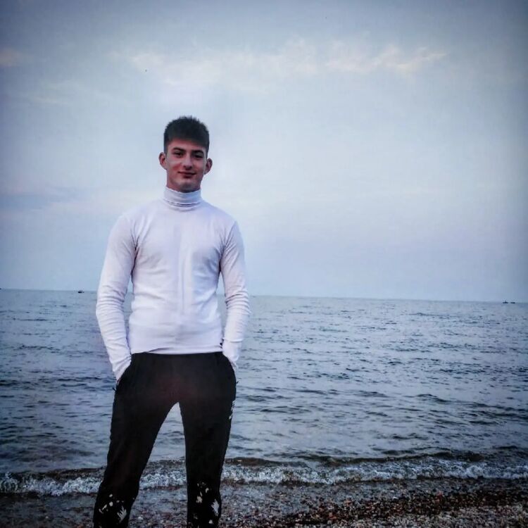  31655472  Ramil, 21 ,    