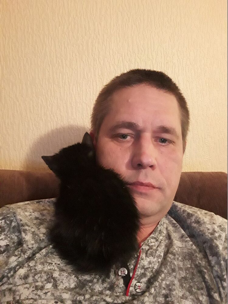  ,   Jevgeni, 49 ,   ,   , c 