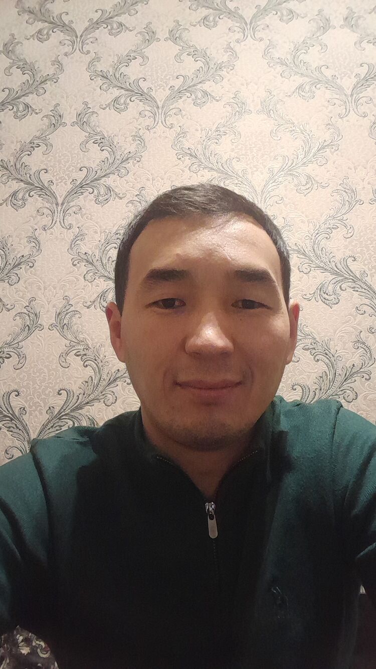  48710532  , 28 ,    