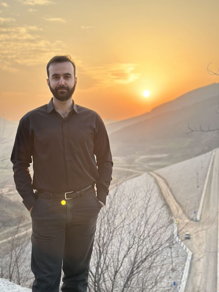  Nuernberg,   Hosein, 36 ,   ,   