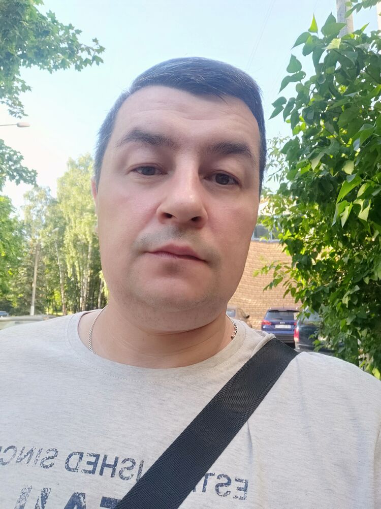  27537642  , 44 ,    
