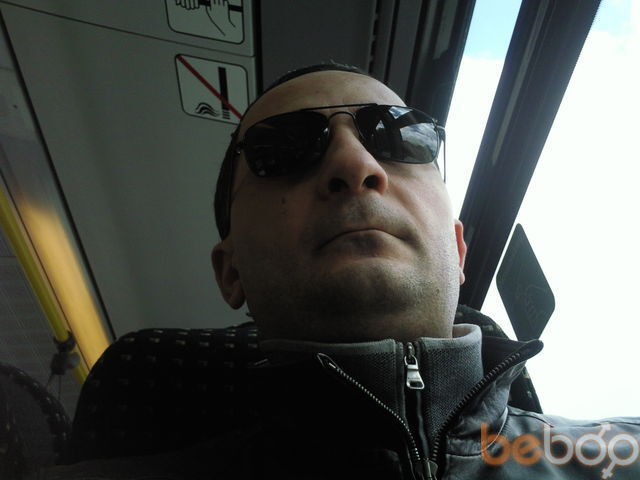  1338422  Leon, 51 ,    