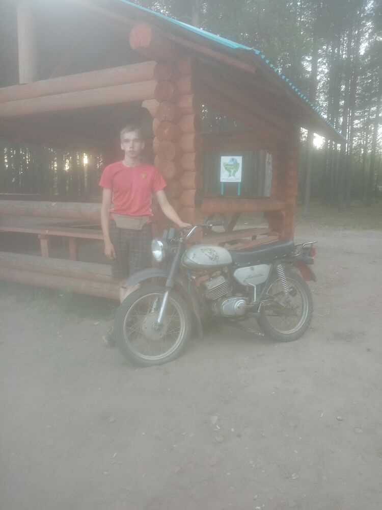 44318282  Arkadiy, 19 ,    -