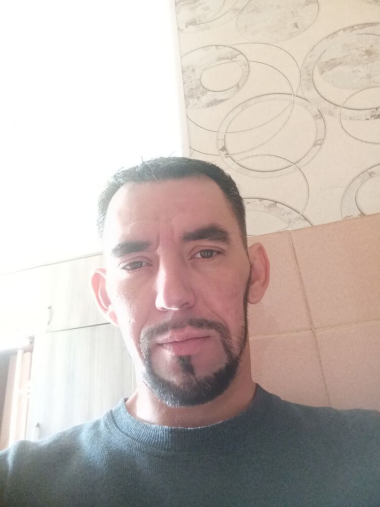  43138572  , 41 ,    