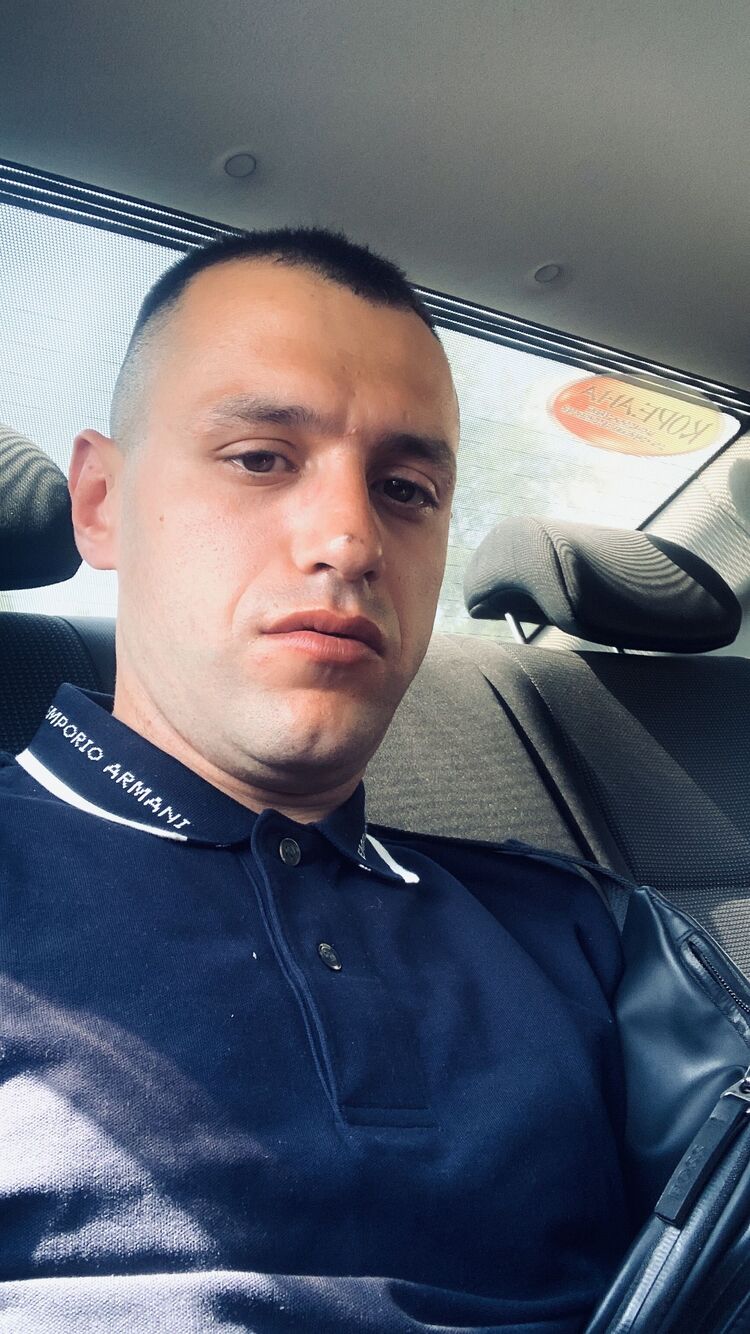  45011872  , 33 ,    -