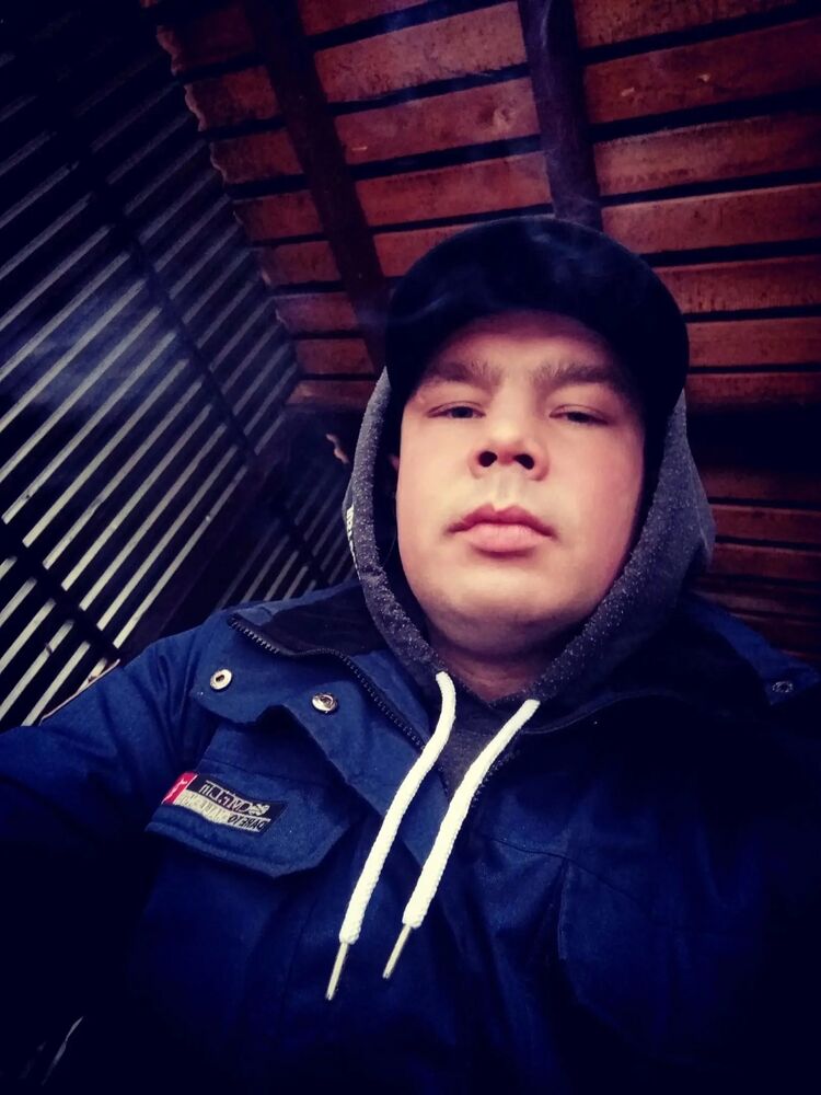  31736662  , 34 ,     