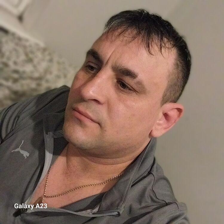  53042792  Alex, 37 ,    