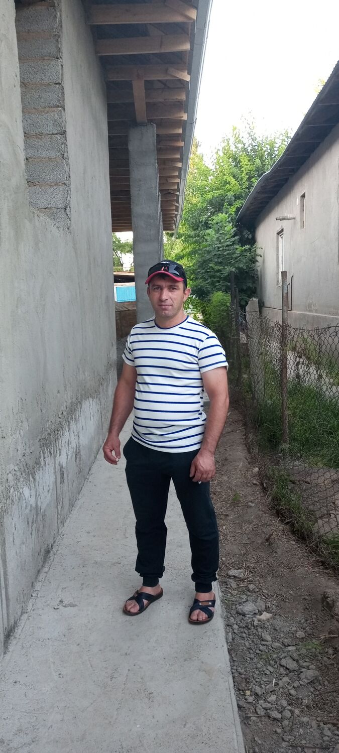  37254302  Ruslan, 39 ,    