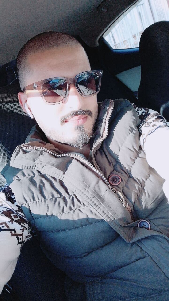  ,   Hayder, 33 ,   ,   