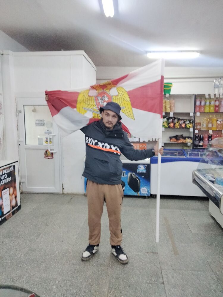  33475072  , 24 ,     