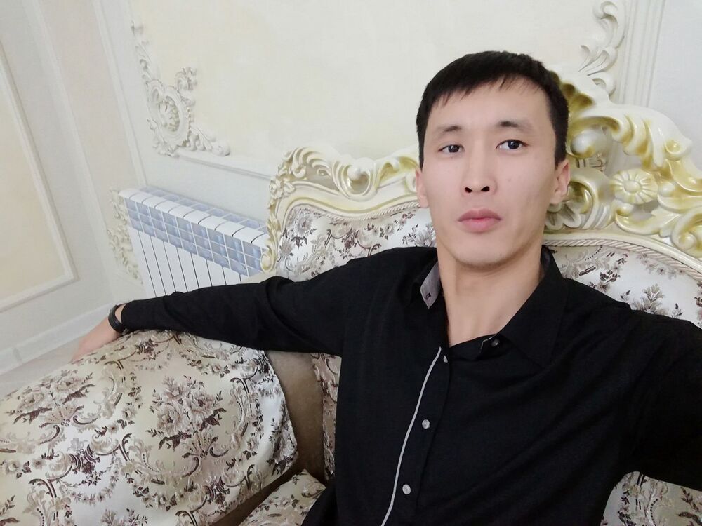  ,   Artem, 39 ,   ,   , c 