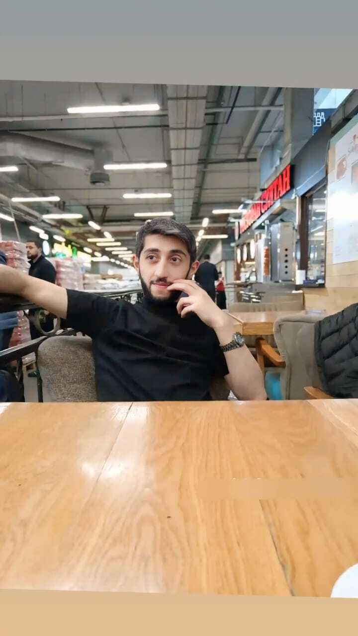  48779472  , 30 ,    