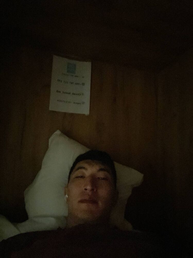  43678382  , 27 ,    