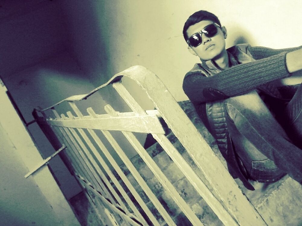  17821592  Aziz, 30 ,    