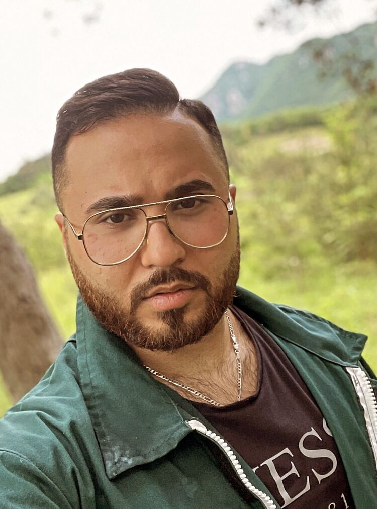  26005932  Hayyan, 34 ,    Bansko