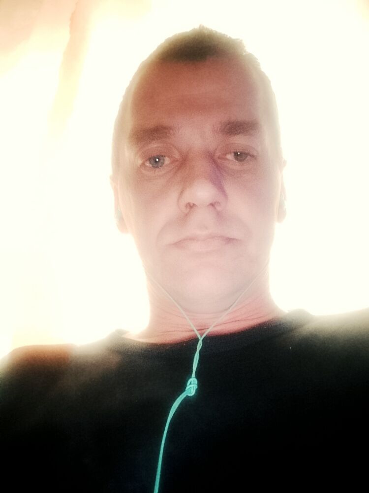  41158612  Roma, 43 ,    