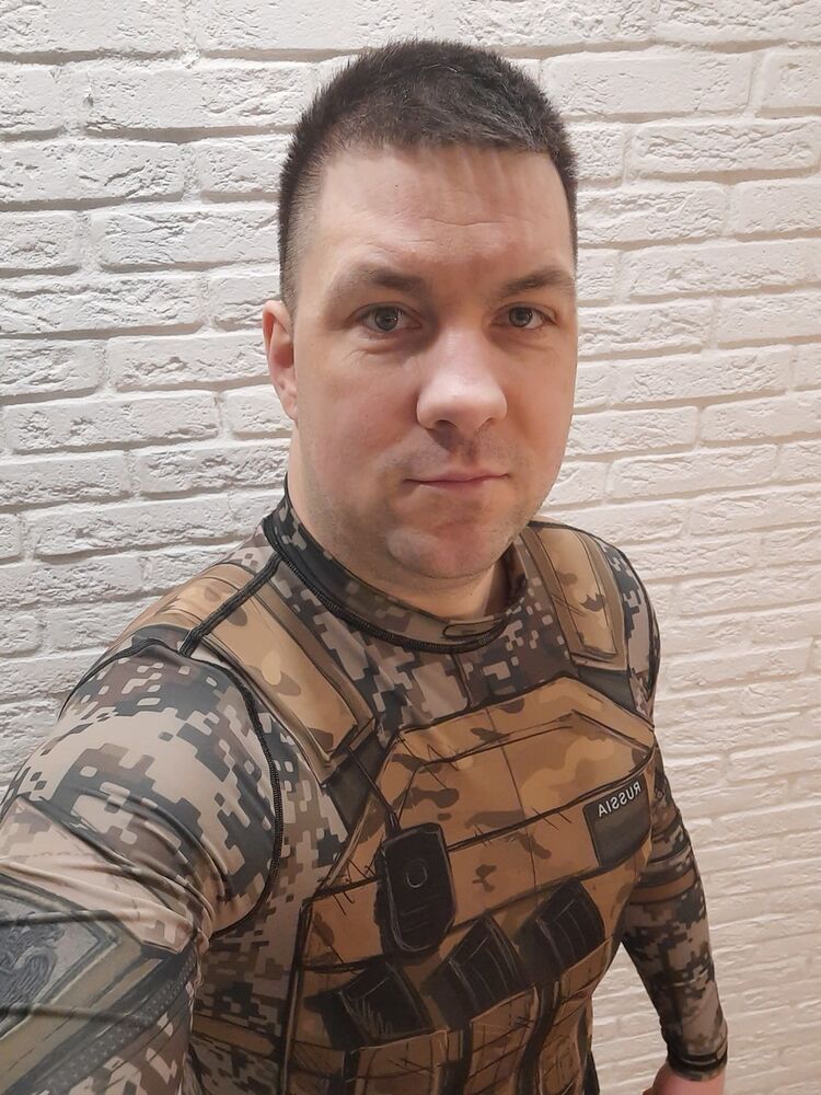 ���� 19901242 ������� �����, 42 ����, ���� ���������� � �����-����������