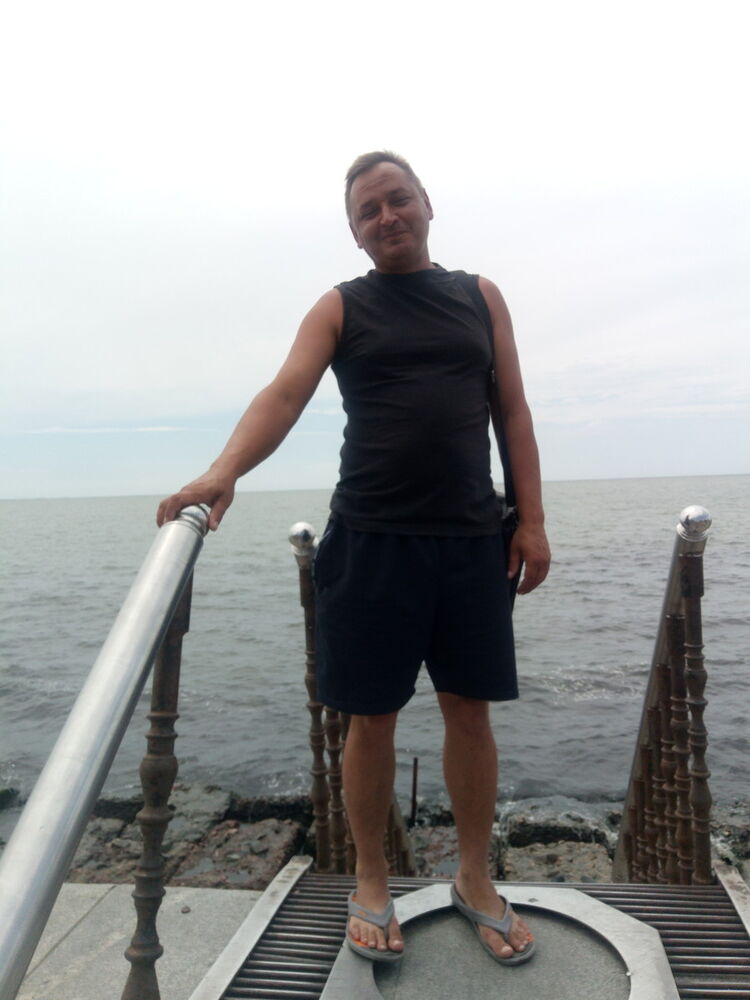  16199302  Qqqqq, 48 ,    