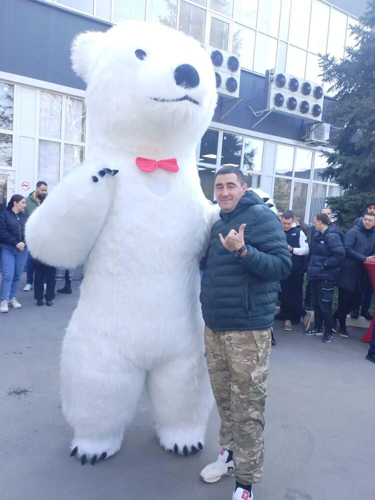  ,   Vyacheslav, 41 ,   ,   