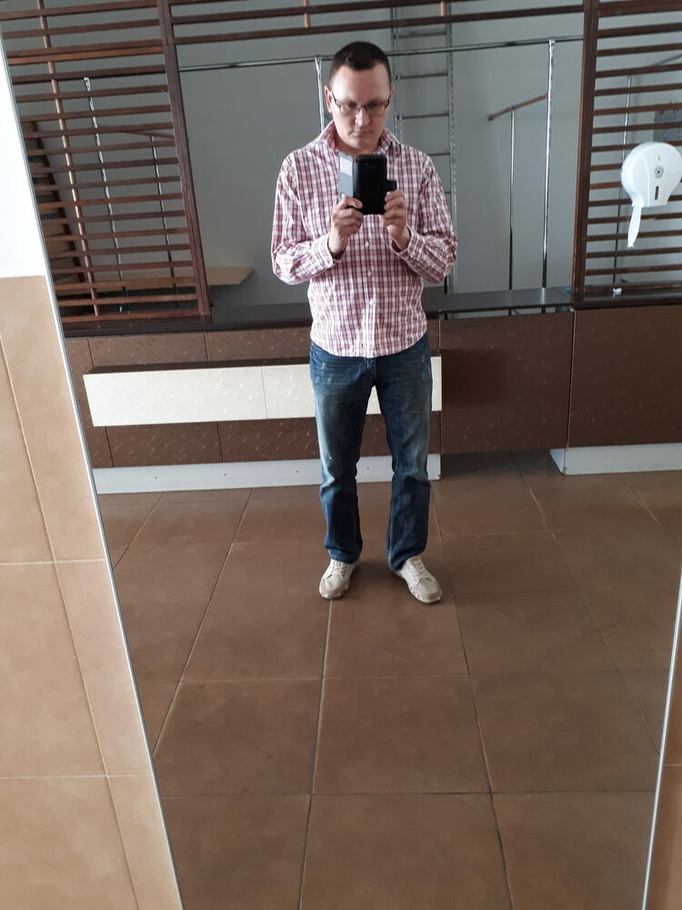  9934012  , 44 ,    